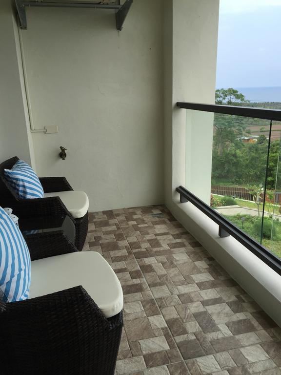 Coastline Azure B&B Donghe Exterior foto